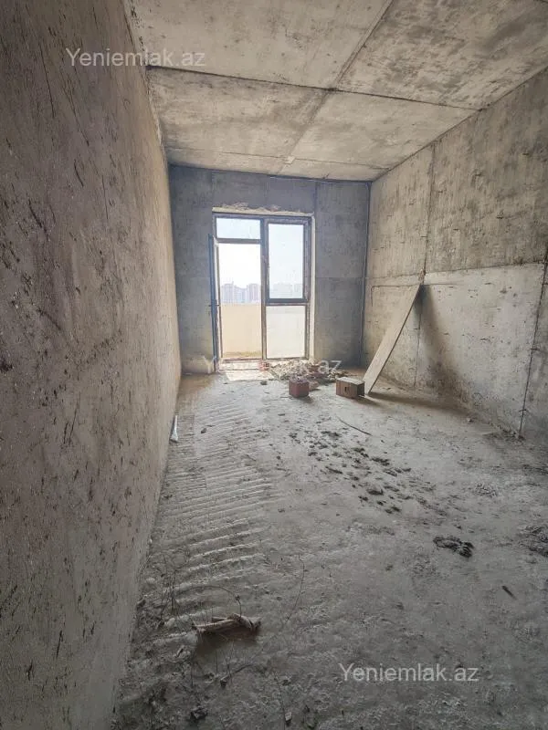 Satılır 2 otaqlı yeni tikili 60 m²