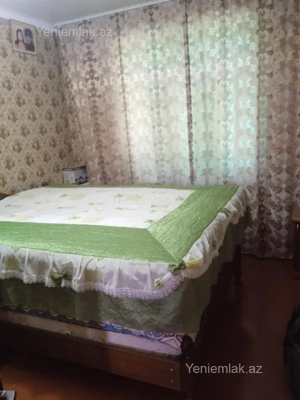 Satılır 3 otaqlı köhnə tikili 64 m²