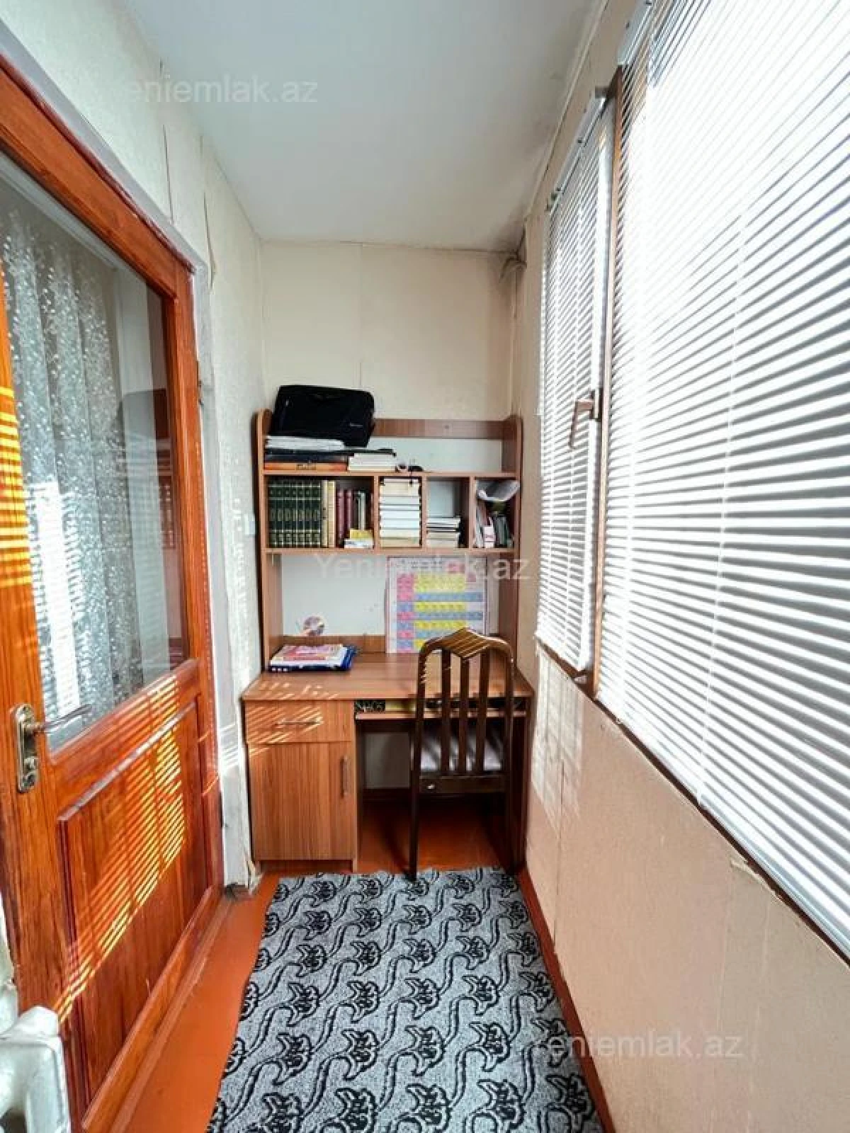 Satılır 3 otaqlı köhnə tikili 70 m²