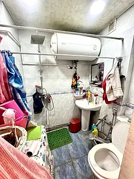 Satılır 3 otaqlı köhnə tikili 70 m²