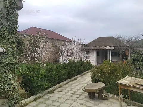Satılır 3 otaqlı həyət evi 60 m²