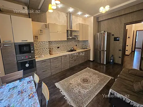 Satılır 3 otaqlı yeni tikili 157 m²