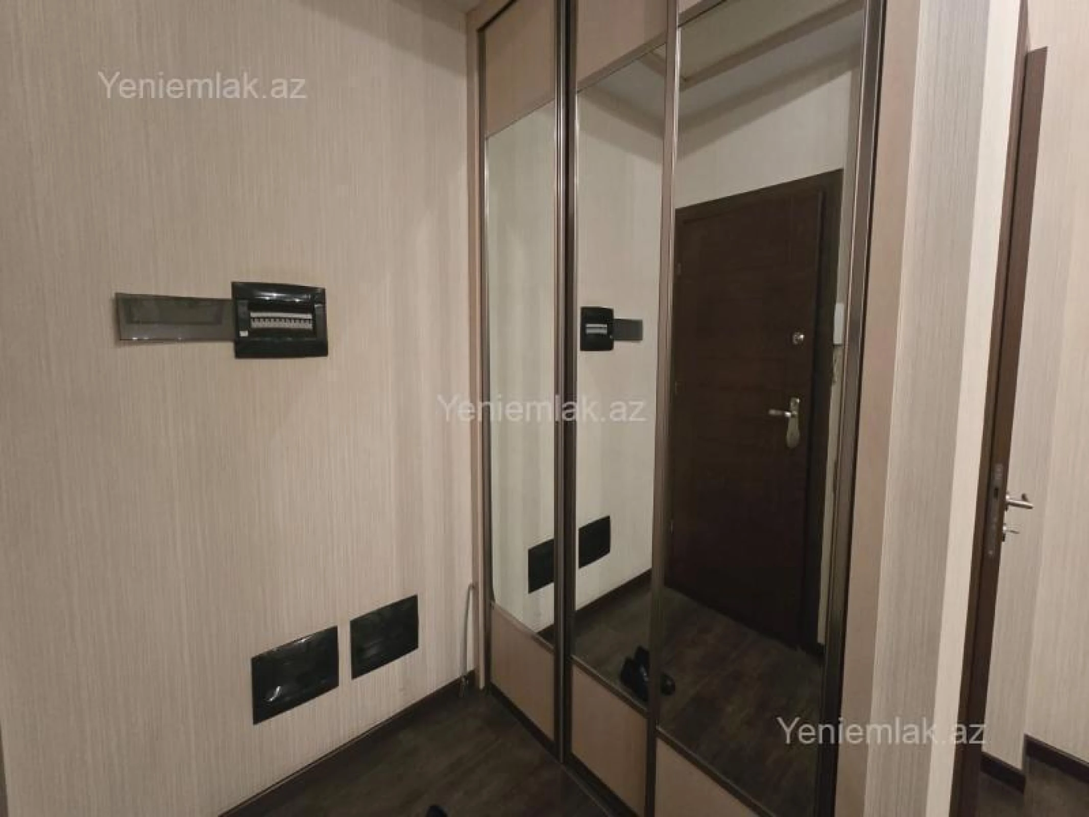 Satılır 3 otaqlı yeni tikili 157 m²