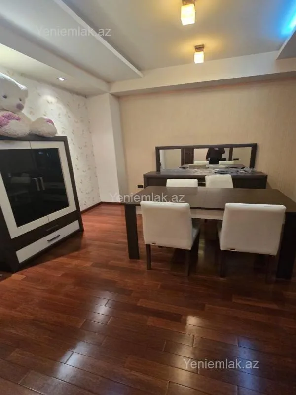 Satılır 3 otaqlı yeni tikili 157 m²
