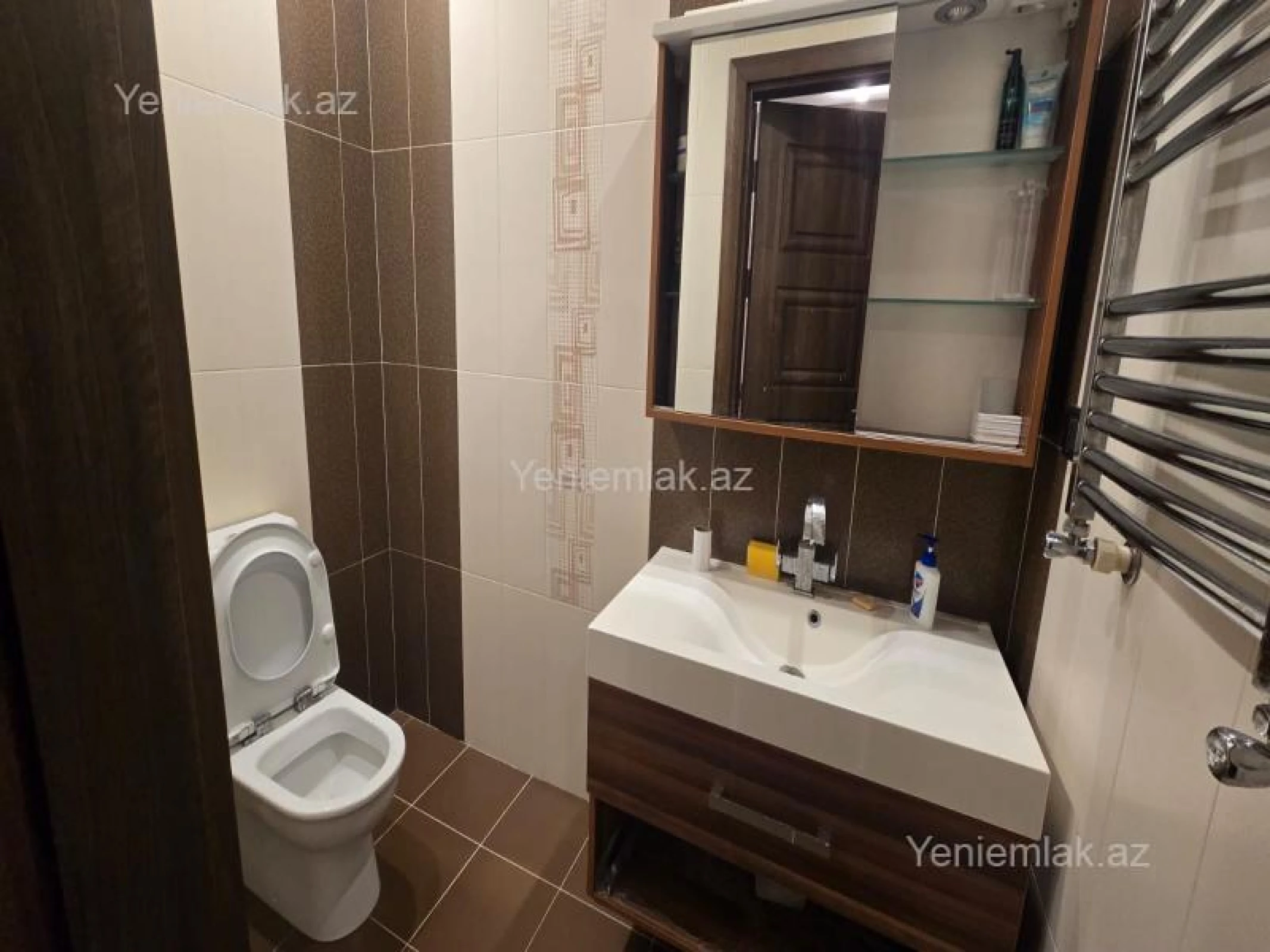 Satılır 3 otaqlı yeni tikili 157 m²