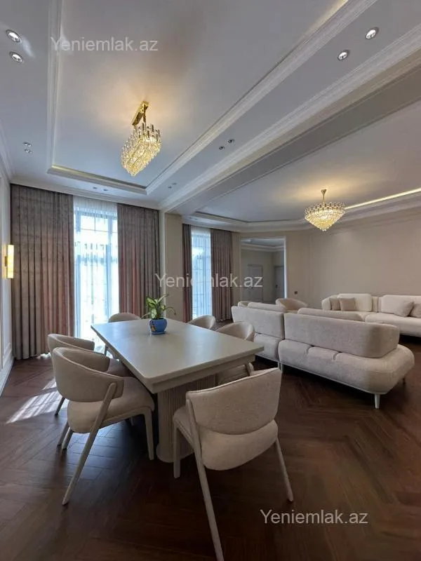 Satılır 4 otaqlı həyət evi 210 m²
