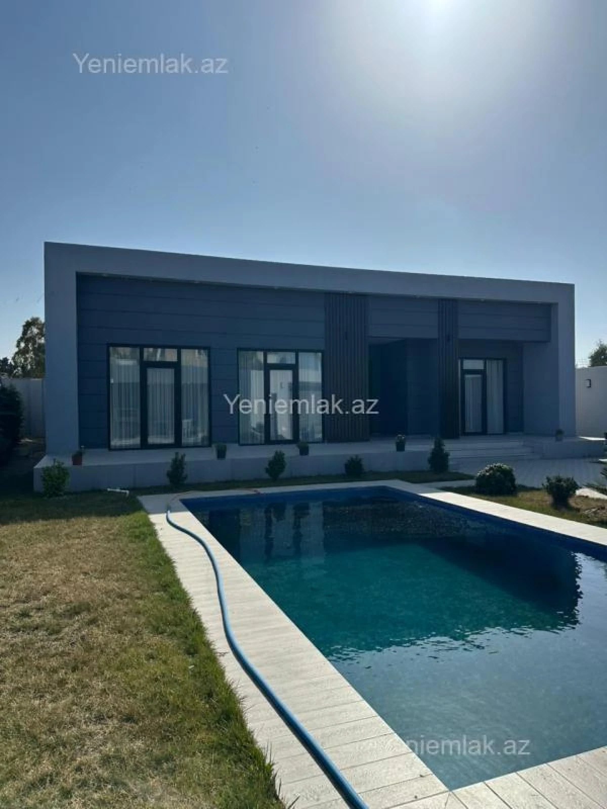 Satılır 4 otaqlı həyət evi 180 m²