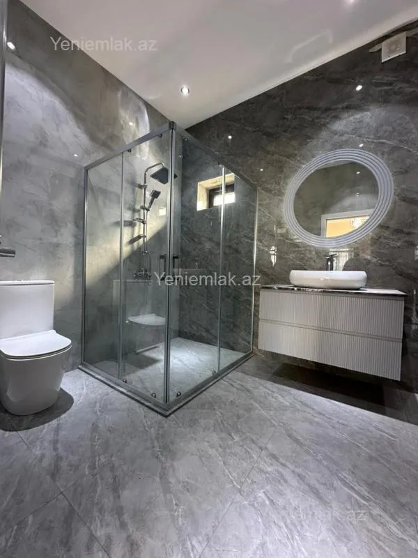 Satılır 4 otaqlı həyət evi 180 m²