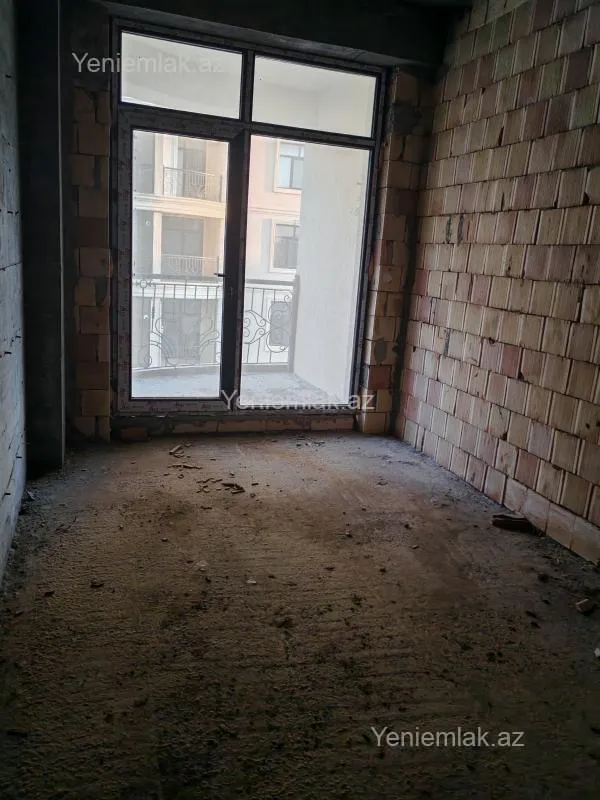 Satılır 3 otaqlı yeni tikili 116.5 m²