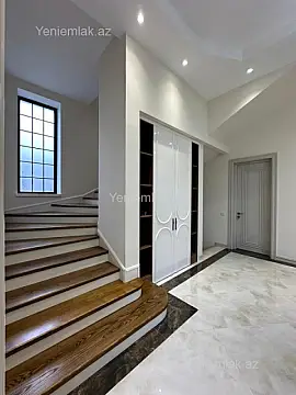 Satılır 7 otaqlı həyət evi 600 m²