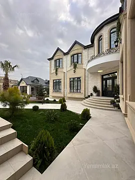 Satılır 7 otaqlı həyət evi 600 m²