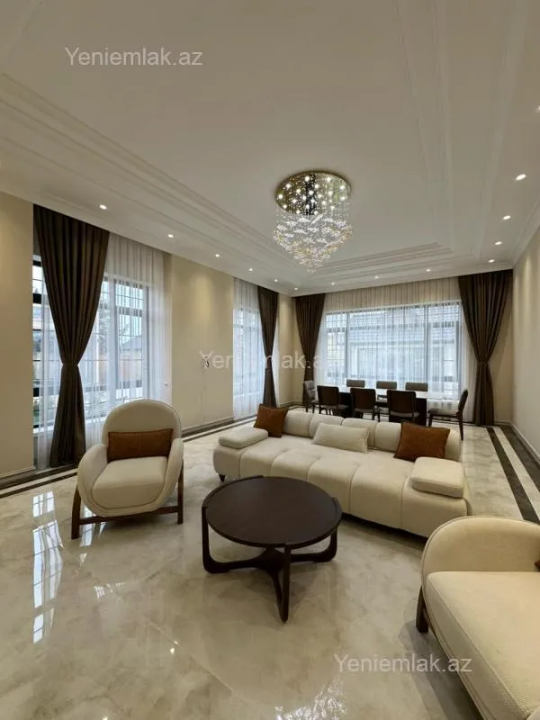 Satılır 7 otaqlı həyət evi 600 m²