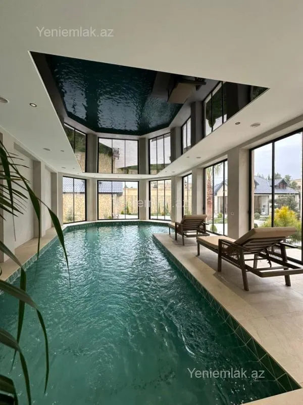 Satılır 7 otaqlı həyət evi 600 m²