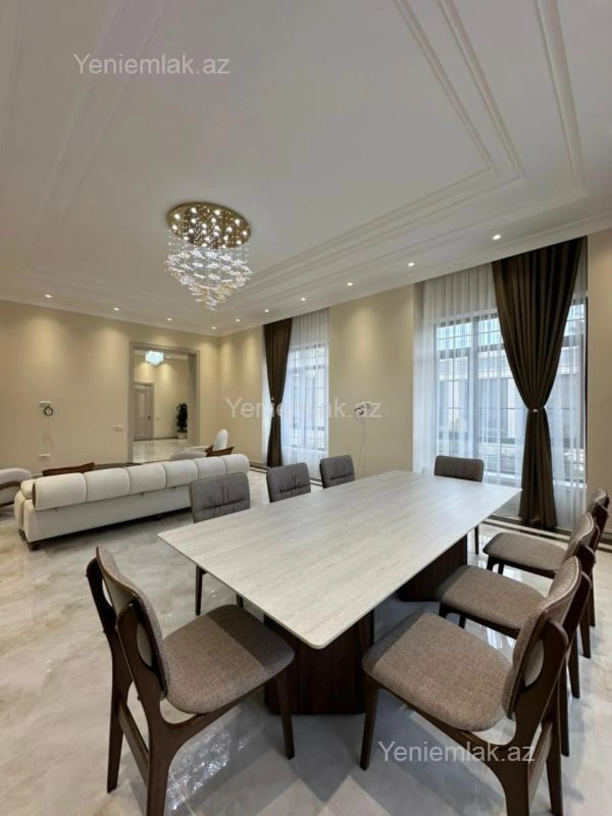 Satılır 7 otaqlı həyət evi 600 m²