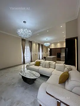 Satılır 7 otaqlı həyət evi 600 m²