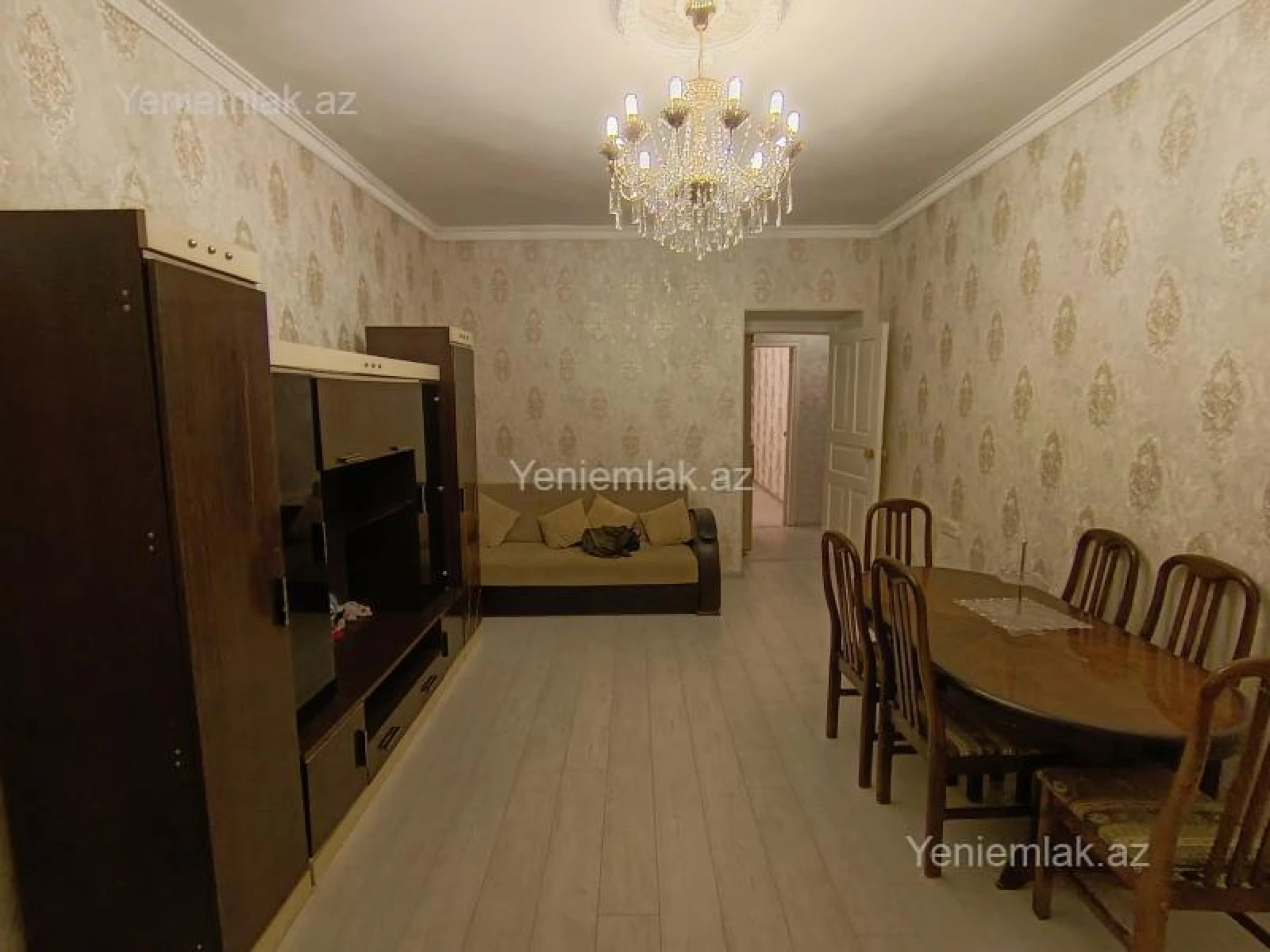 Satılır 2 otaqlı köhnə tikili 65 m²