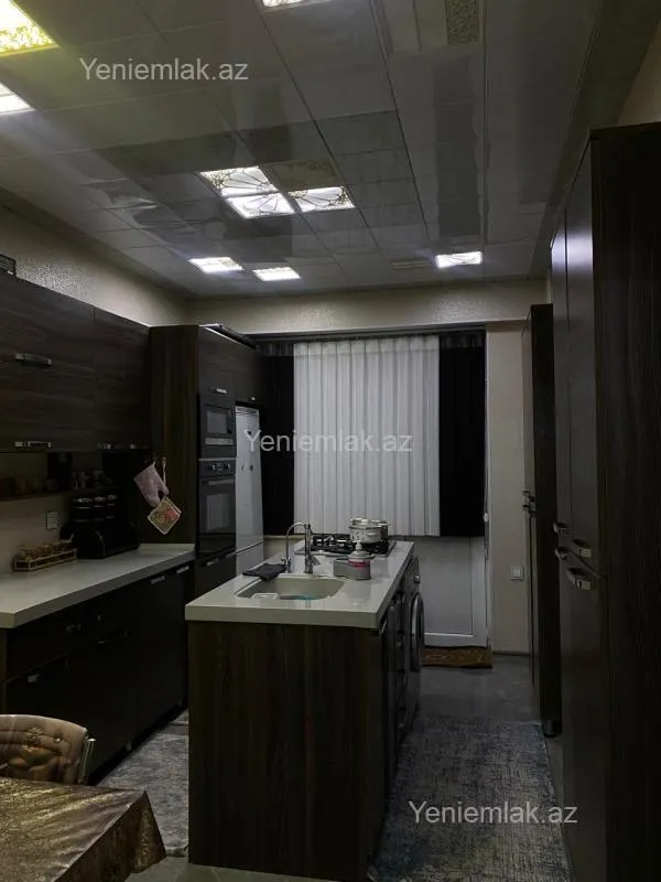 Satılır 3 otaqlı yeni tikili 93 m²