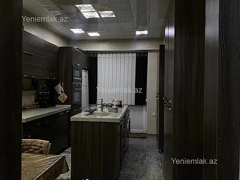 Satılır 3 otaqlı yeni tikili 93 m²