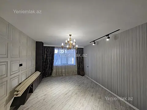 Satılır 2 otaqlı köhnə tikili 55 m²