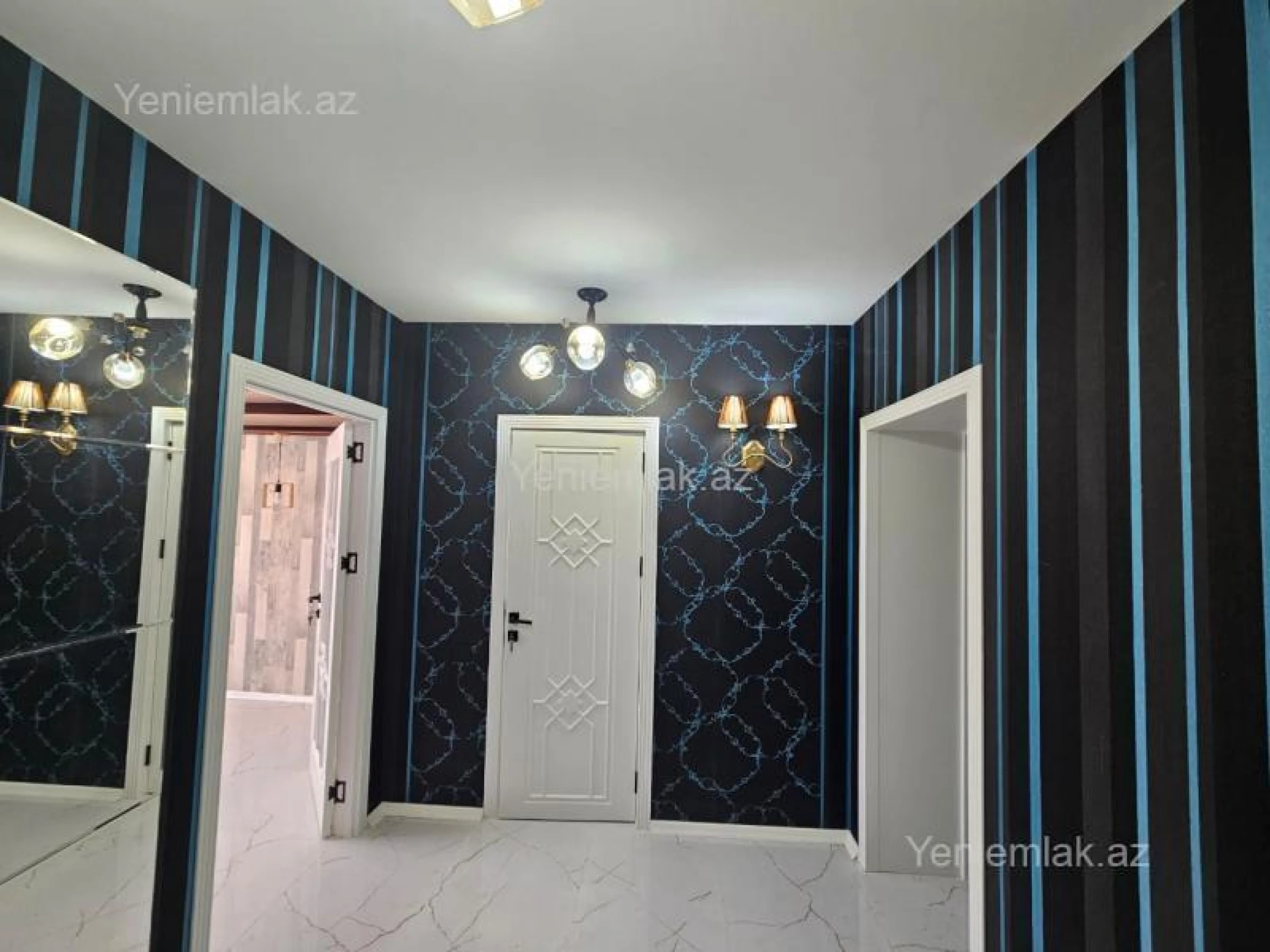 Satılır 2 otaqlı köhnə tikili 55 m²