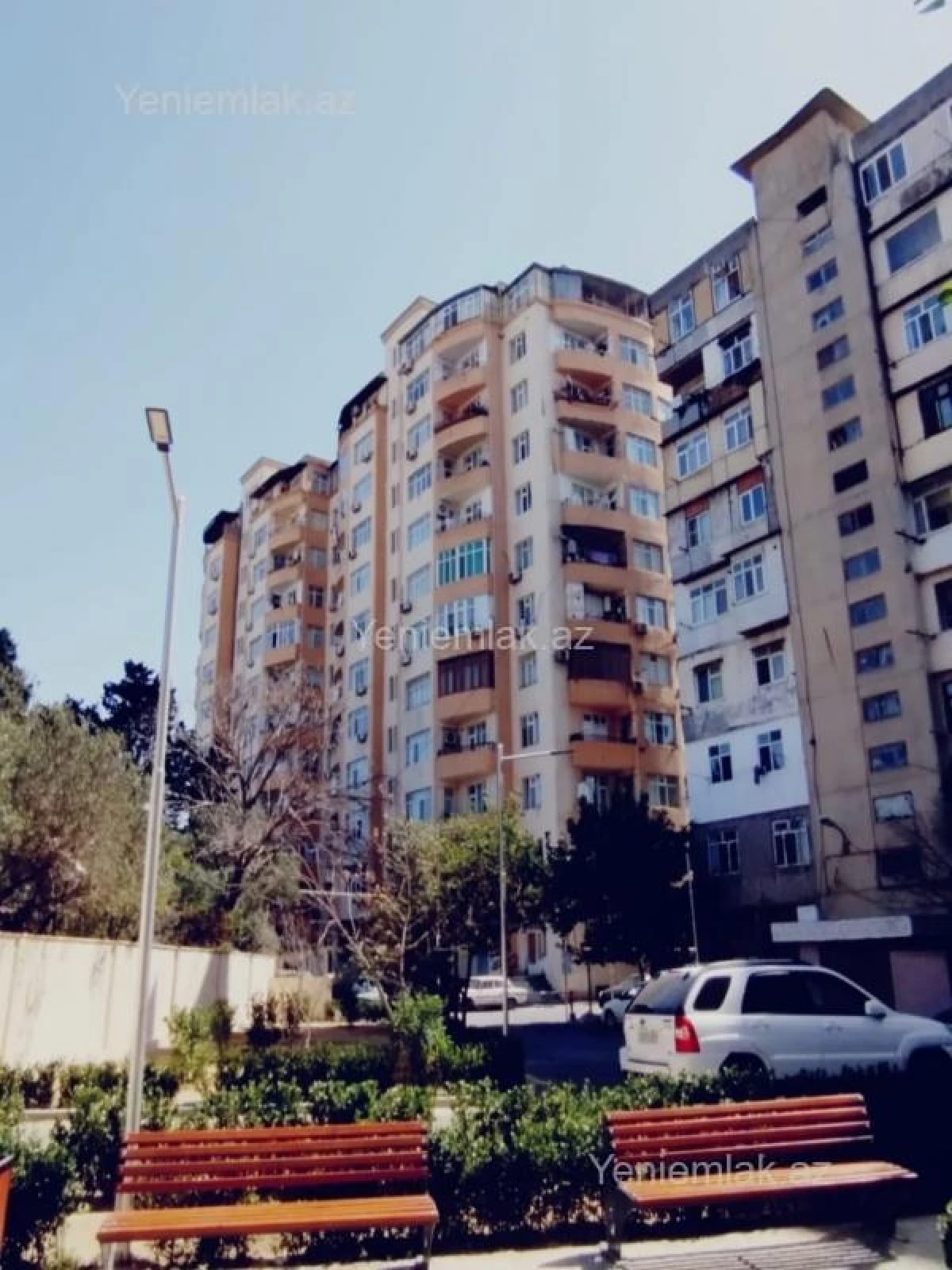 Satılır 3 otaqlı yeni tikili 115 m²
