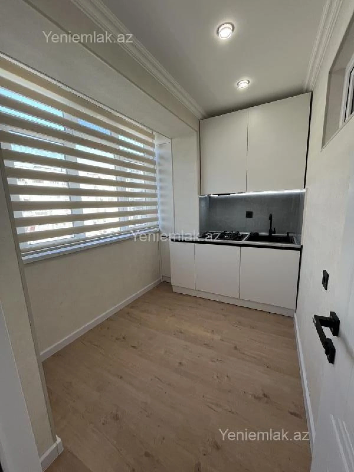 Satılır 3 otaqlı köhnə tikili 60 m²