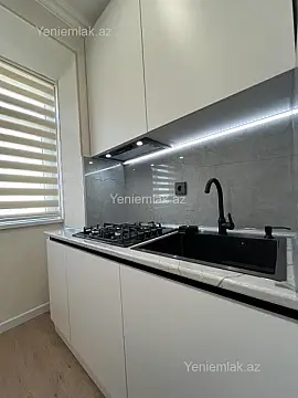 Satılır 3 otaqlı köhnə tikili 60 m²