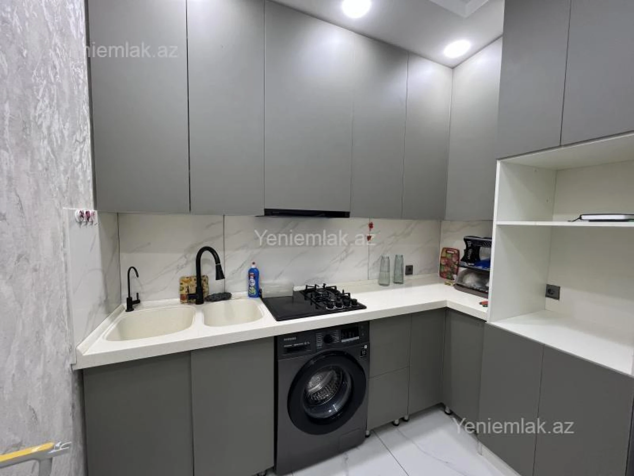 Satılır 2 otaqlı yeni tikili 60 m²