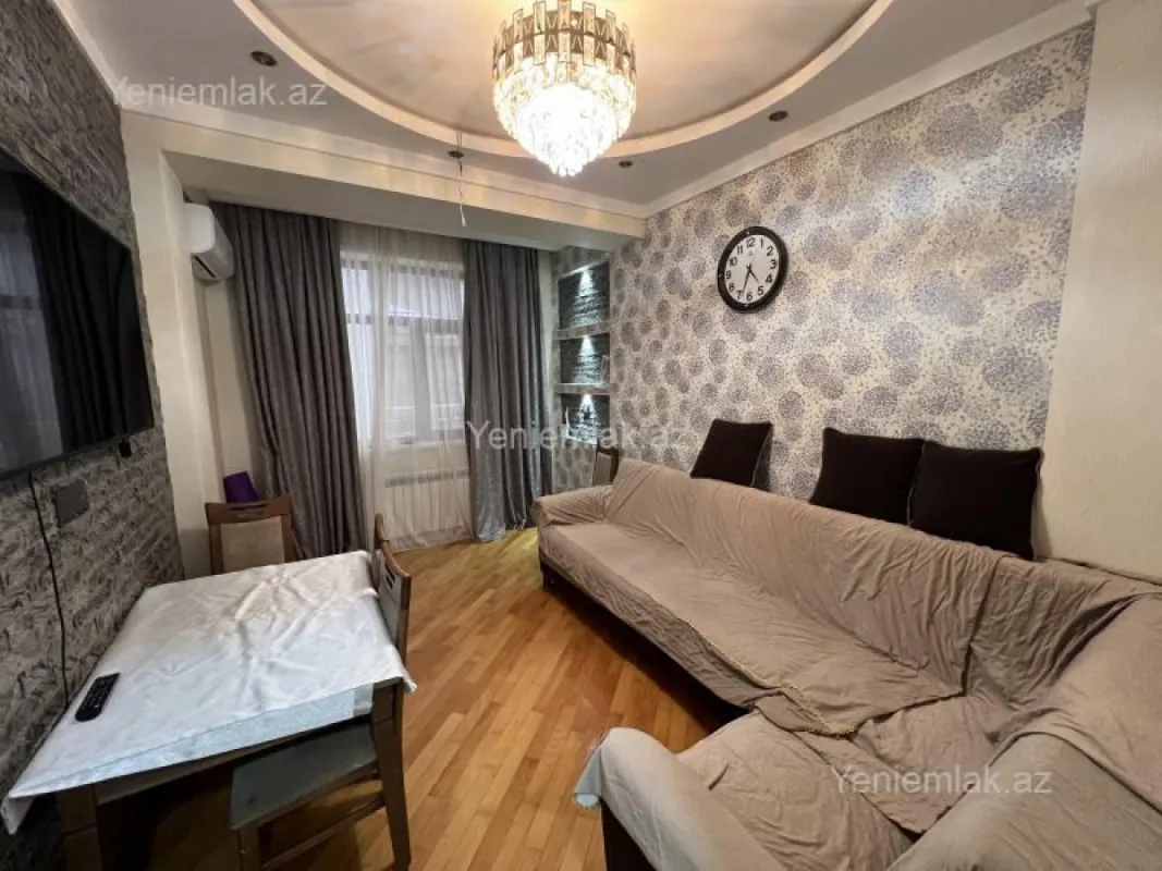 Satılır 2 otaqlı yeni tikili 60 m²