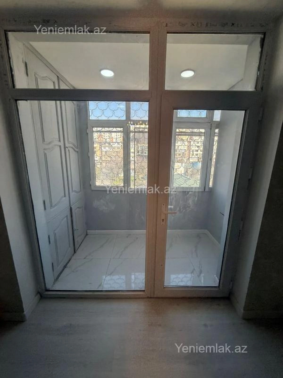 Satılır 3 otaqlı köhnə tikili 85 m²