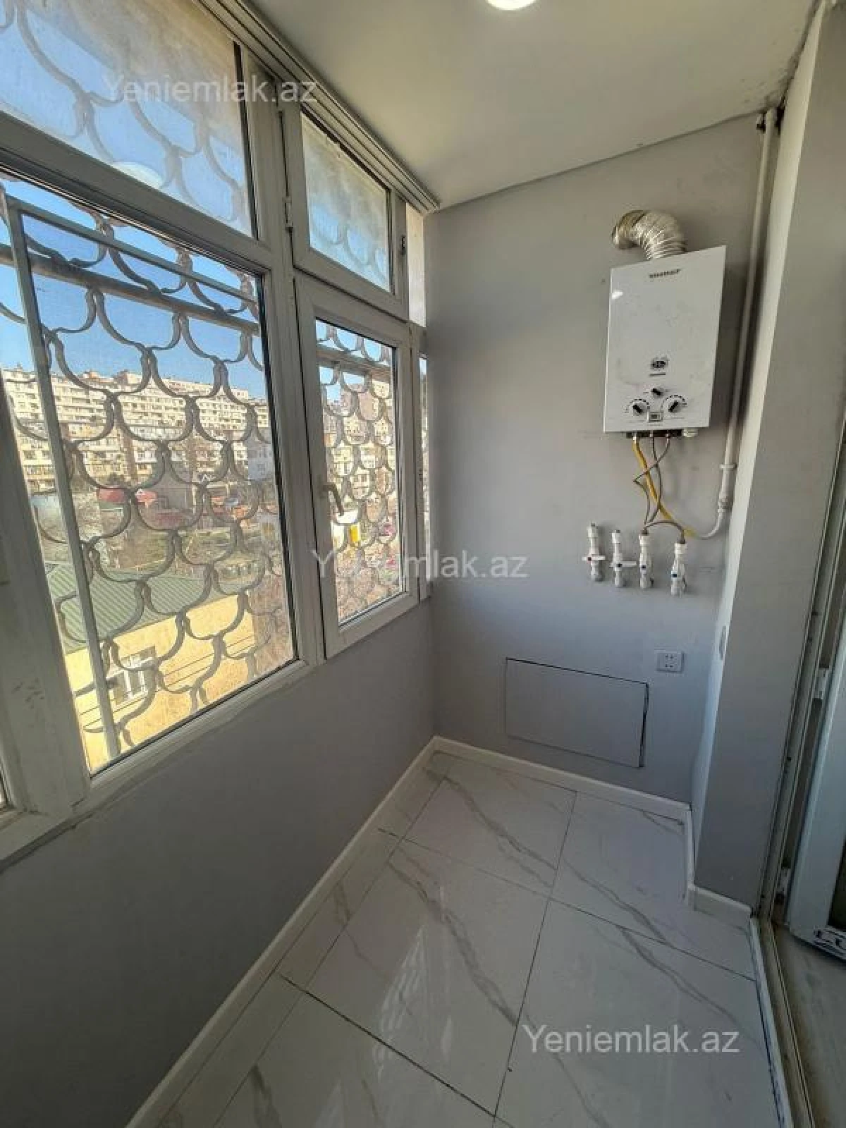 Satılır 3 otaqlı köhnə tikili 85 m²
