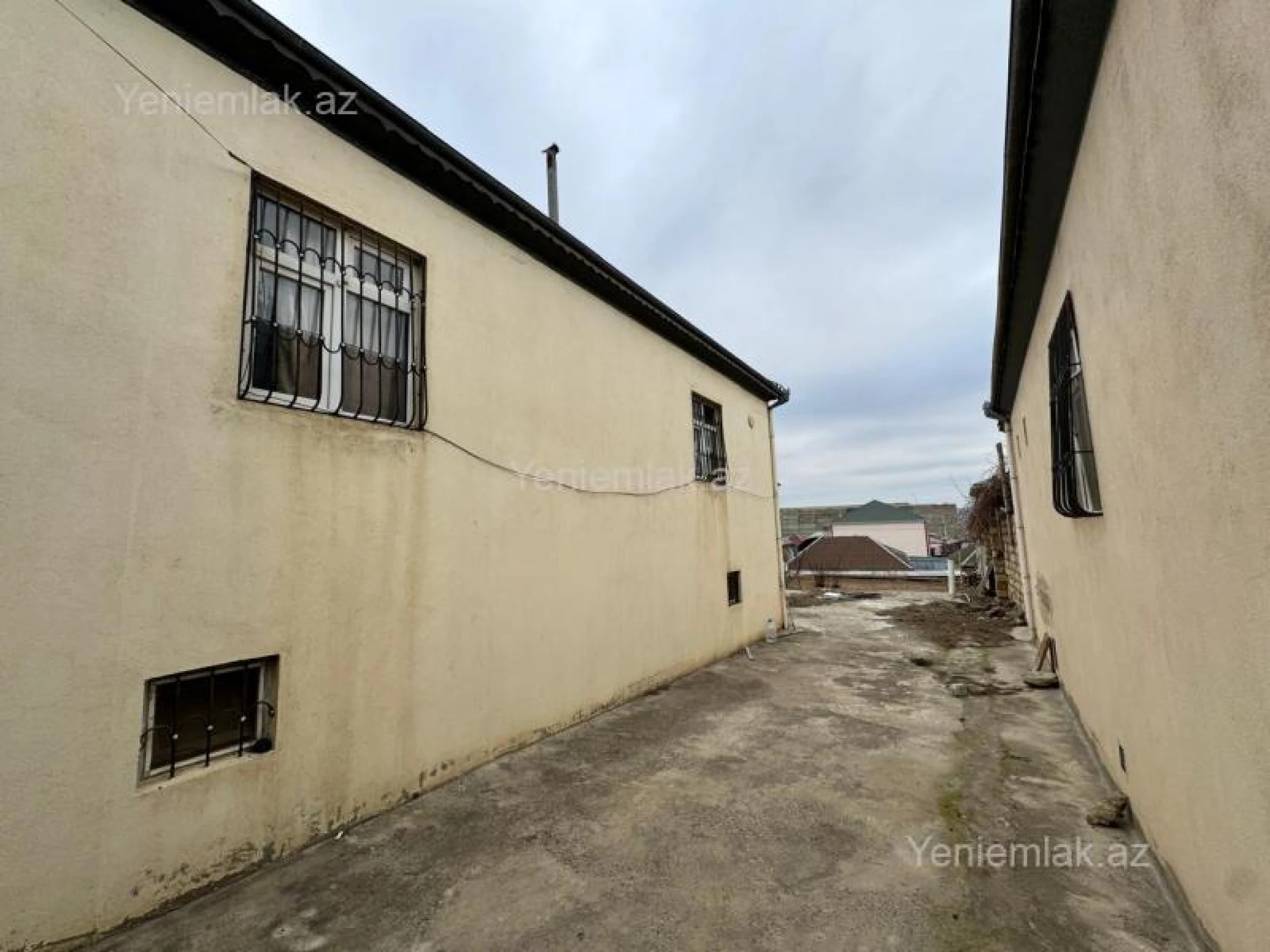 Satılır 3 otaqlı həyət evi 120 m²