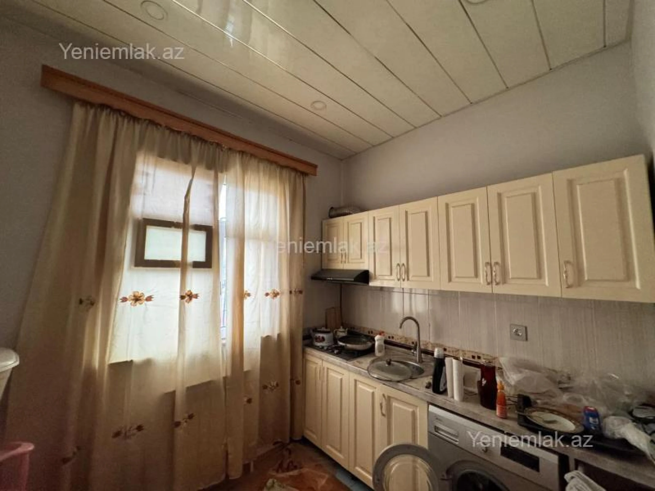 Satılır 3 otaqlı həyət evi 120 m²