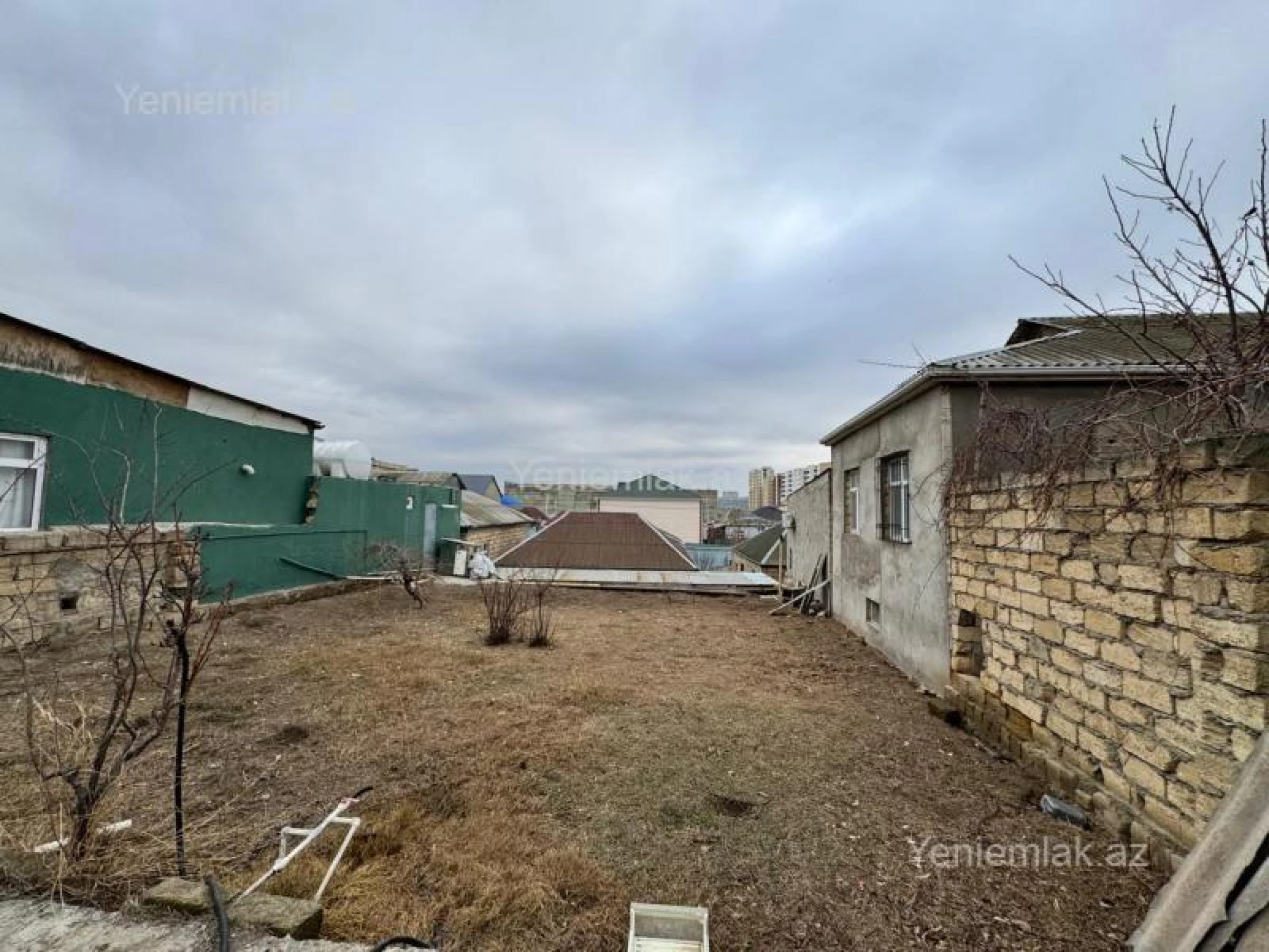 Satılır 3 otaqlı həyət evi 120 m²