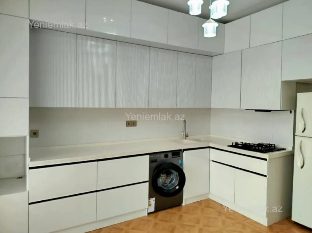 Satılır 3 otaqlı yeni tikili 123 m²