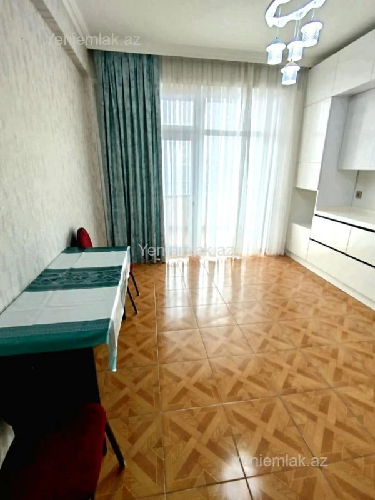 Satılır 3 otaqlı yeni tikili 123 m²