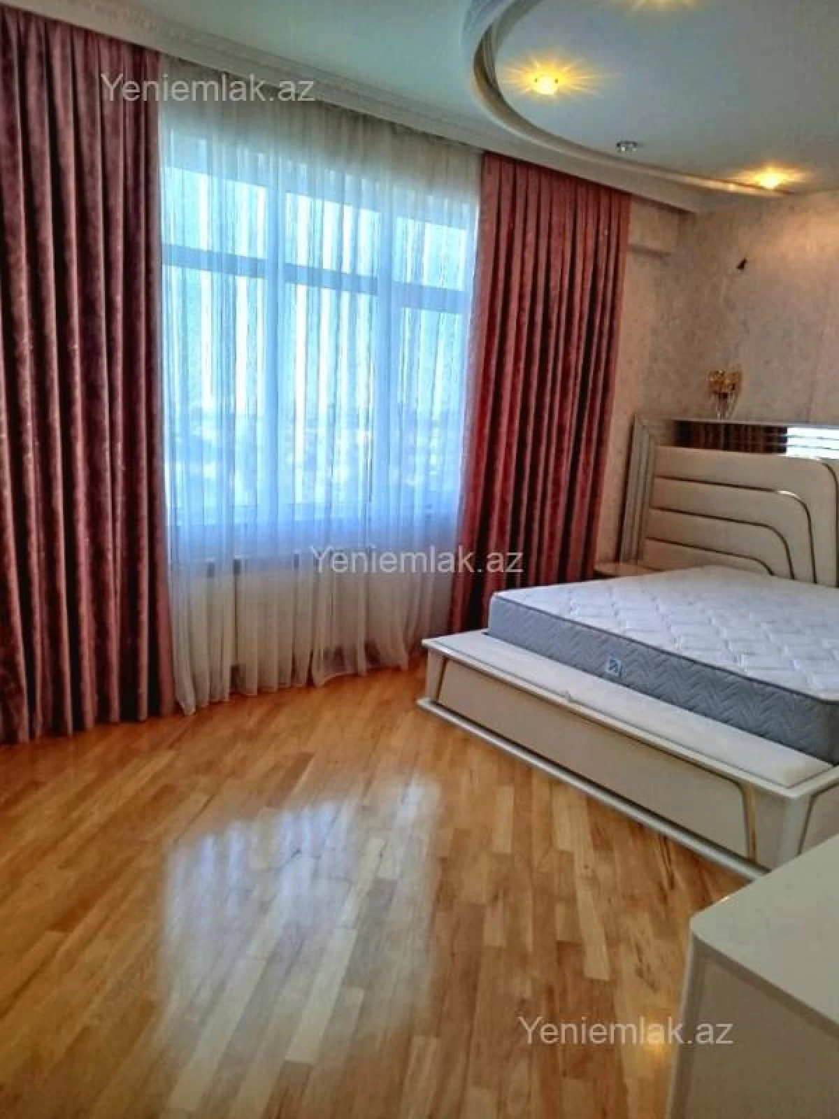 Satılır 3 otaqlı yeni tikili 123 m²