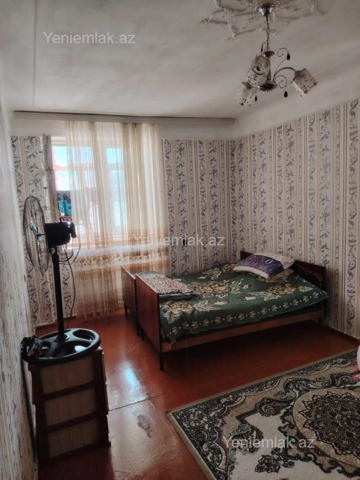 Satılır 1 otaqlı köhnə tikili 37 m²