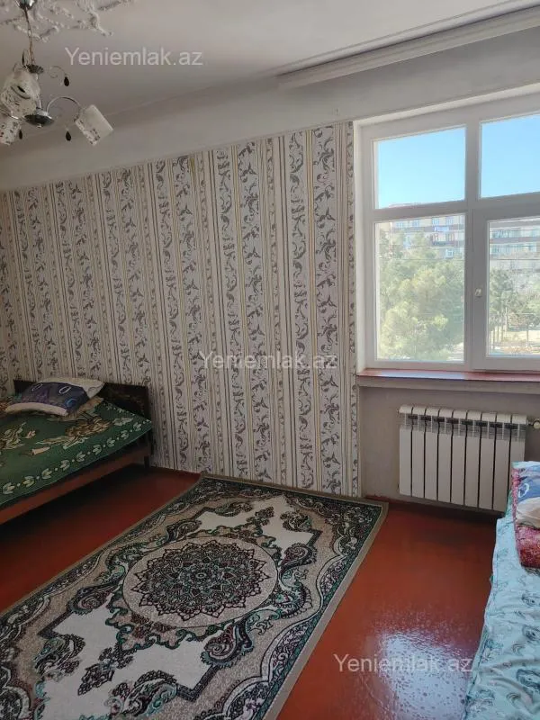 Satılır 1 otaqlı köhnə tikili 37 m²