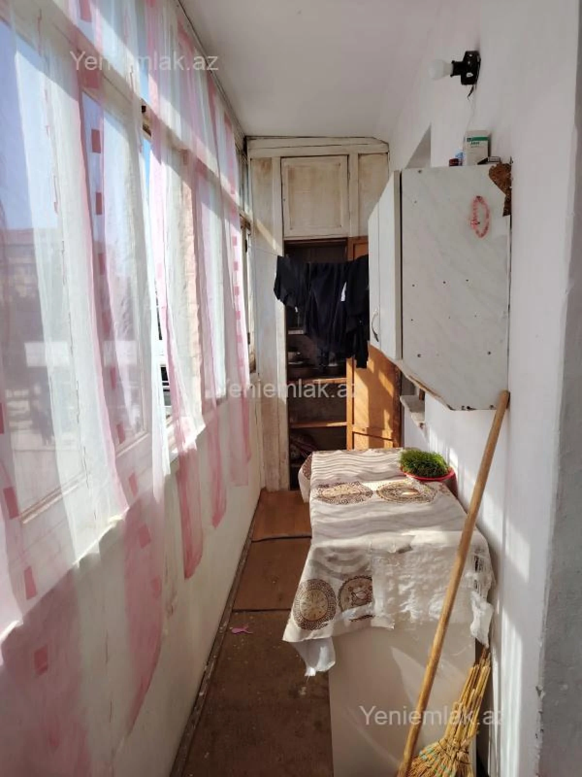 Satılır 1 otaqlı köhnə tikili 37 m²