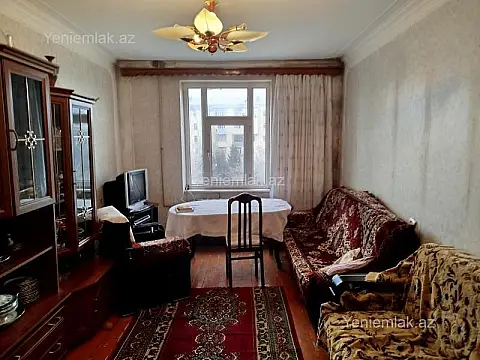 Satılır 5 otaqlı köhnə tikili 102 m² — Sumqayıt, 7-ci mikrorayon 5 otaq 102.00 m²