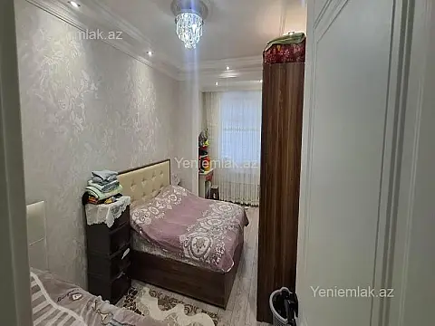 Satılır 3 otaqlı köhnə tikili 74 m²