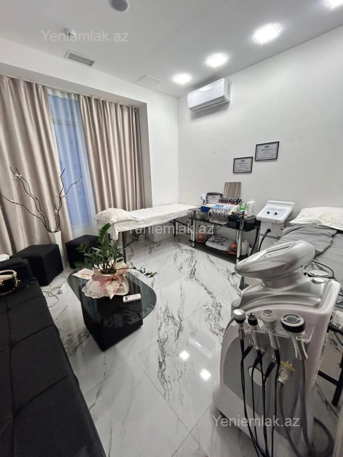 Satılır 10 otaqlı obyekt 360 m²