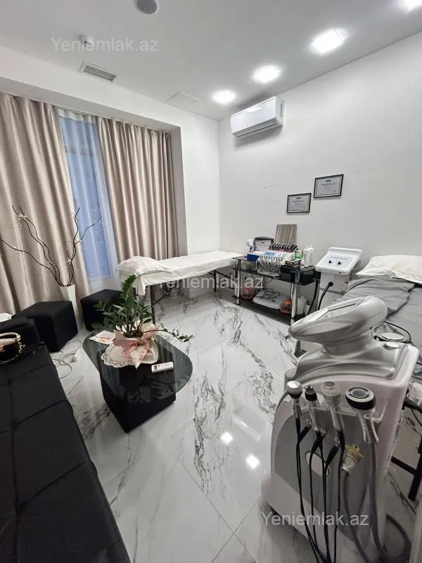 Satılır 10 otaqlı obyekt 360 m²