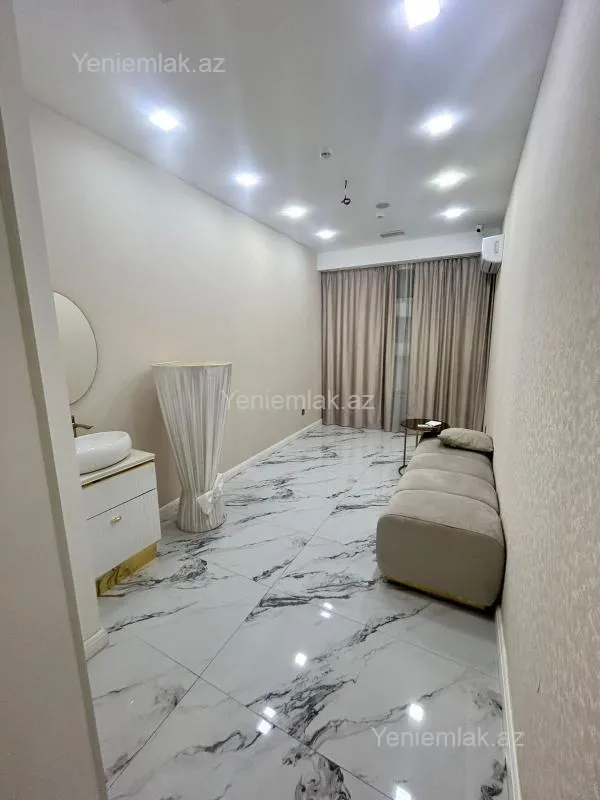 Satılır 10 otaqlı obyekt 360 m²