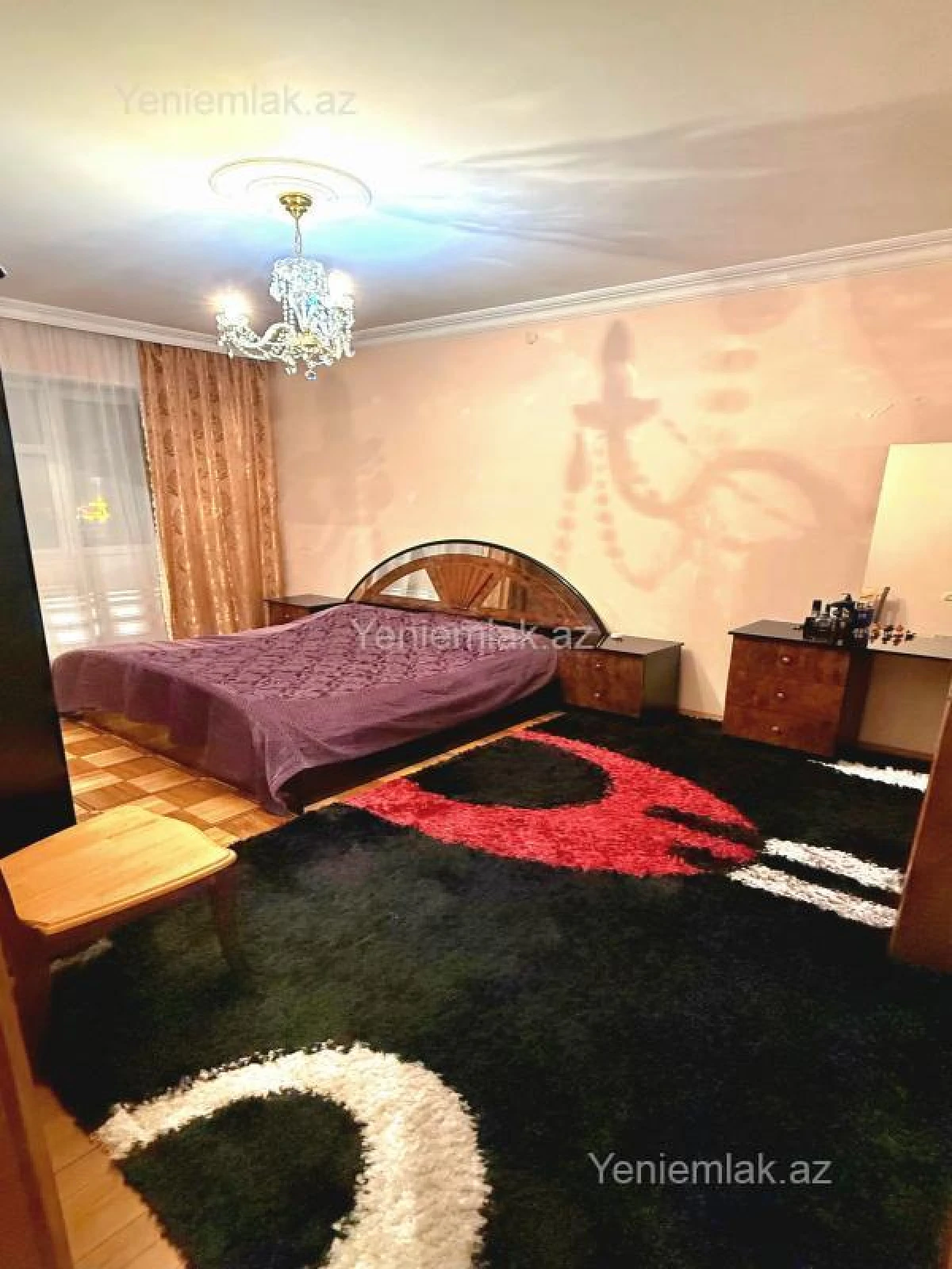 Satılır 3 otaqlı köhnə tikili 75 m²