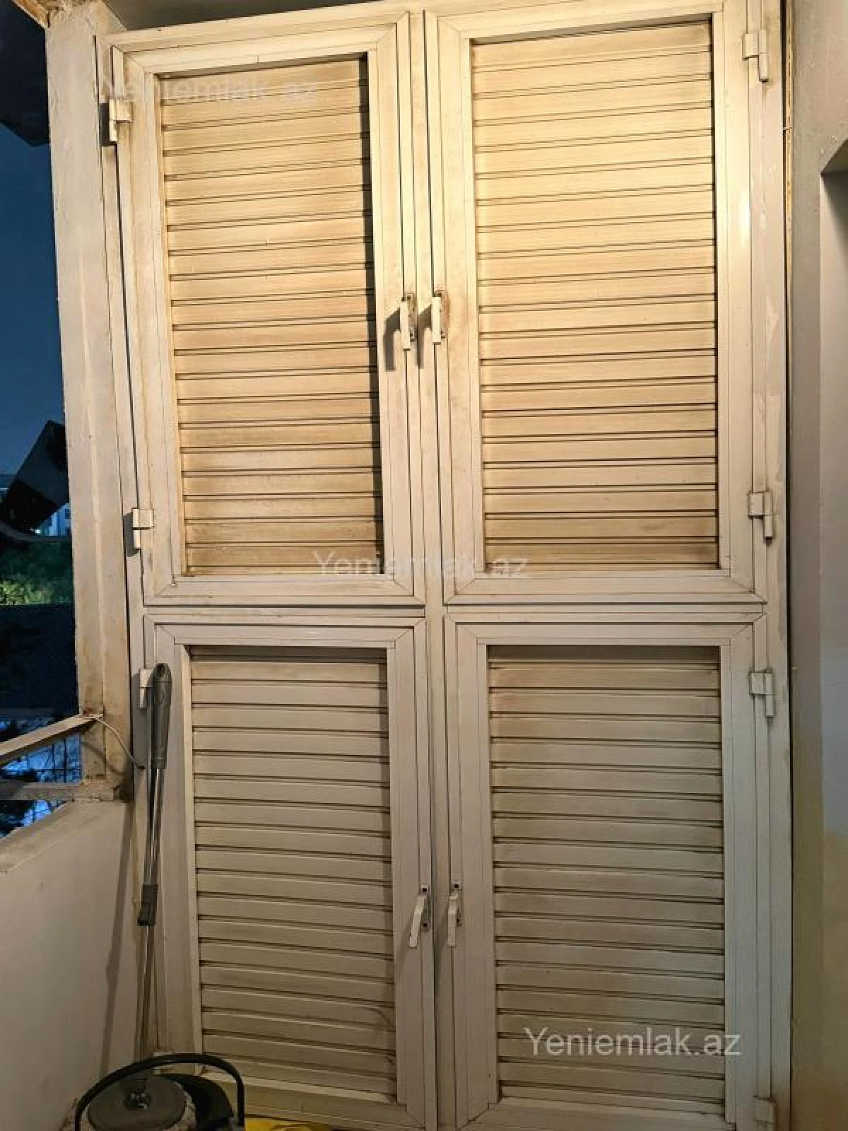 Satılır 3 otaqlı köhnə tikili 75 m²