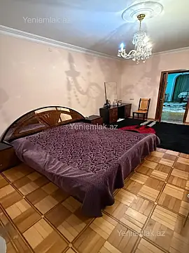 Satılır 3 otaqlı köhnə tikili 75 m²