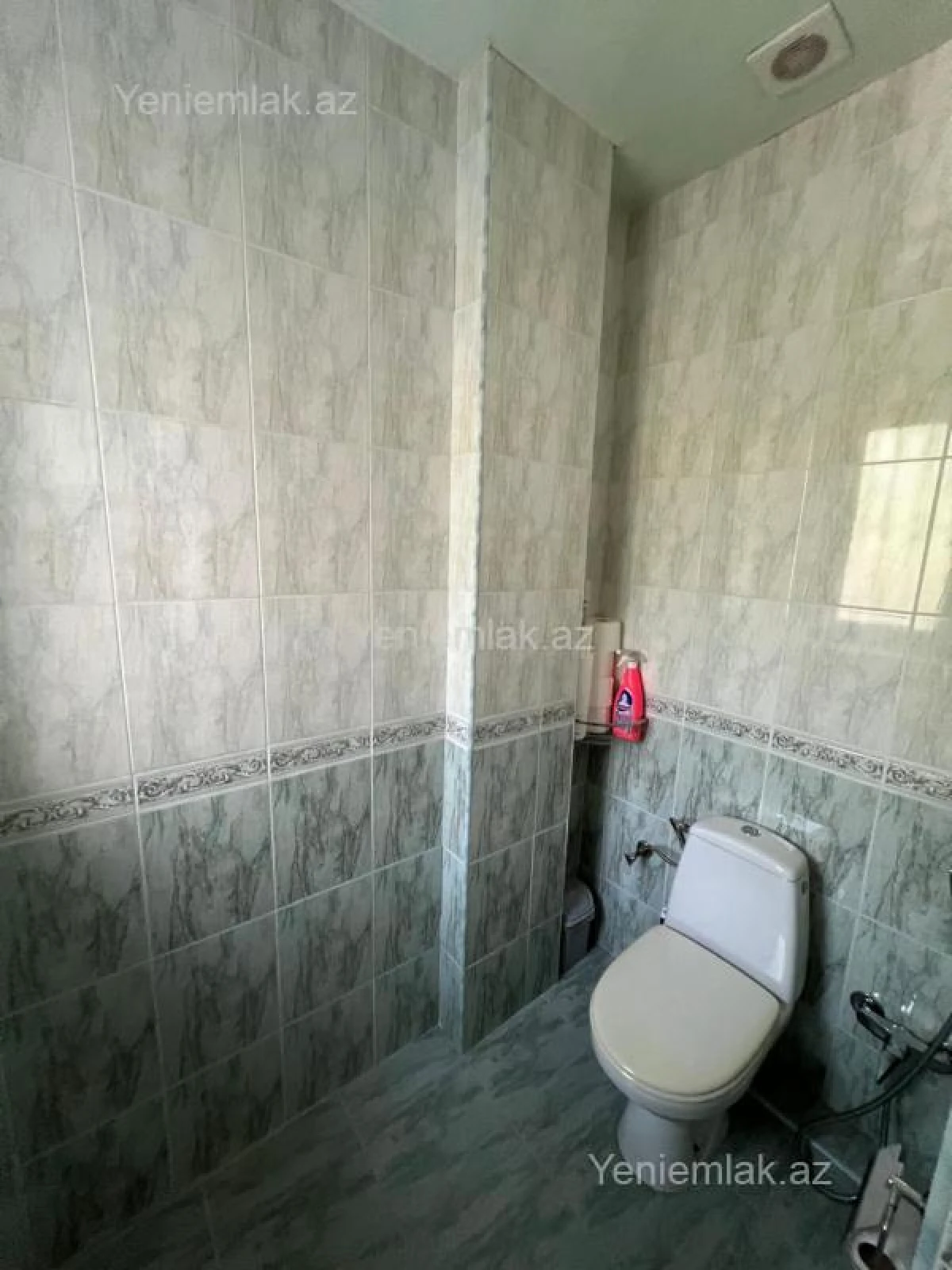 Satılır 4 otaqlı köhnə tikili 110 m²