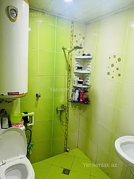 Satılır 2 otaqlı köhnə tikili 50 m²